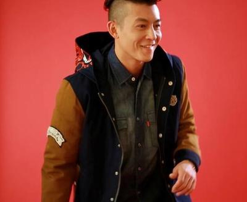 震惊！陈冠希居然露面音乐节还唱了新歌我的青春又杀回来了